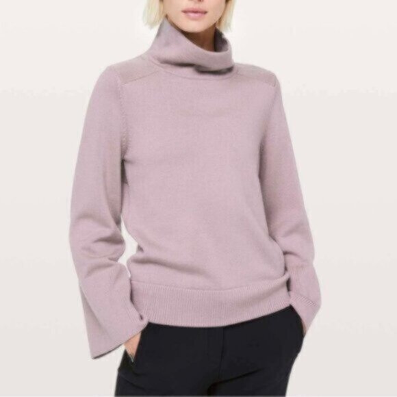 Lululemon ^ merino wool CITY TREK TURTLENECK SWEATER Smoky Blush pullover EUC M - Picture 1 of 14